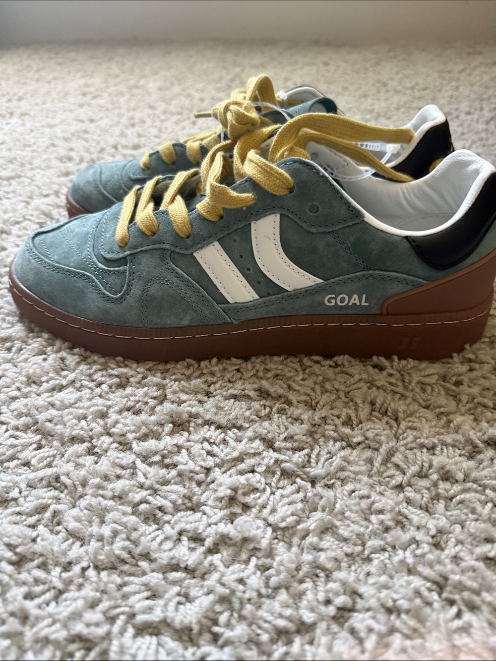 Coolway Goal Sneakers sz 7